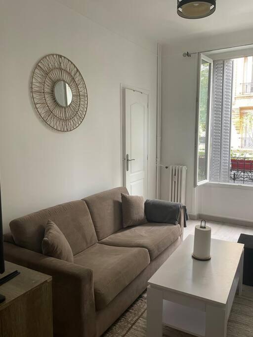 Cosy Apartment In Paris Saint-Ouen  Zewnętrze zdjęcie